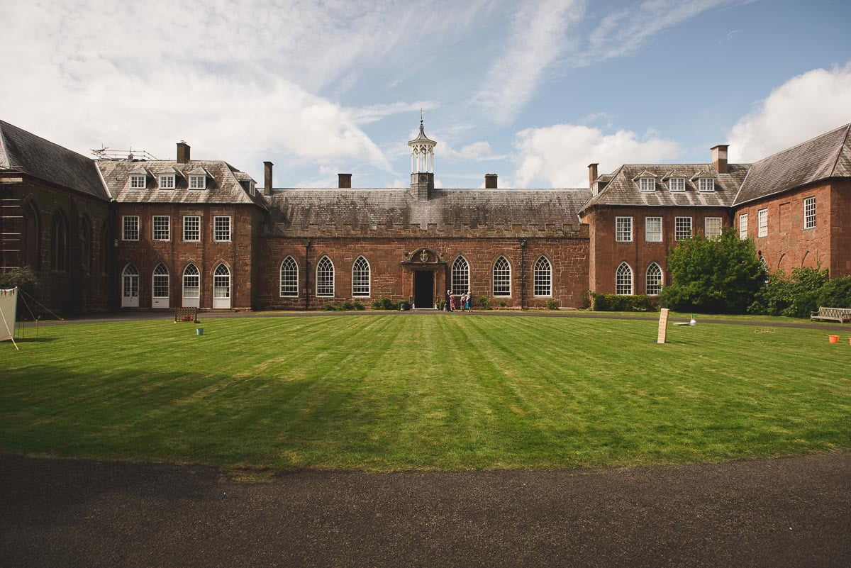 Worcestershire Wedding Photography at Hartlebury Castle